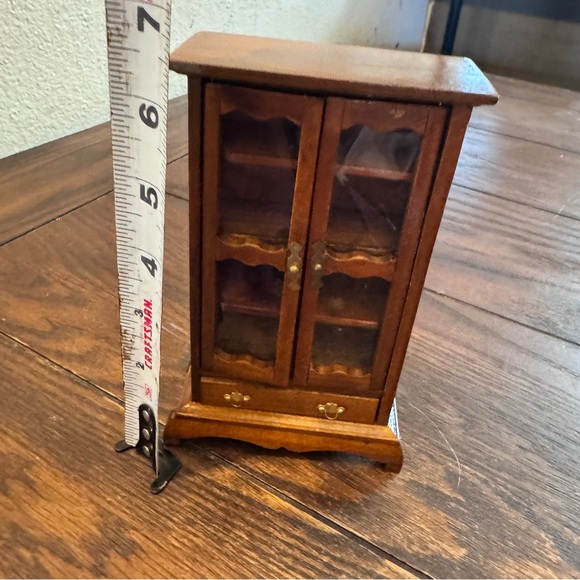 Vintage dollhouse furniture wood cupboard cabinet - Picture 4 of 5